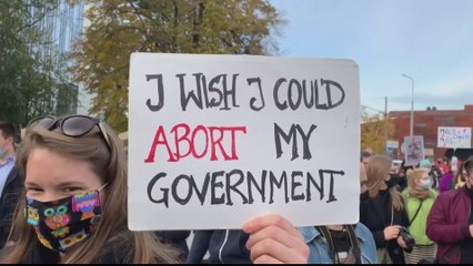 Poles continue to protest over near-total abortion ban