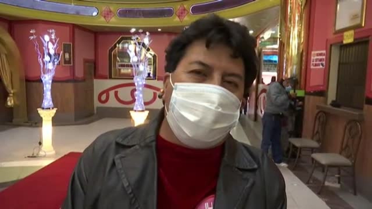 En Bolivia hay ganas de reabrir los salones de baile tan apagados durante la pandemia