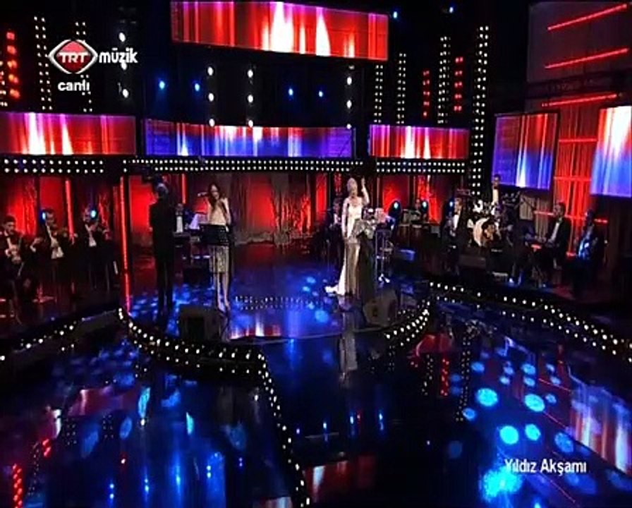 Nilgül & Muazzez Ersoy - Yollar Uzak