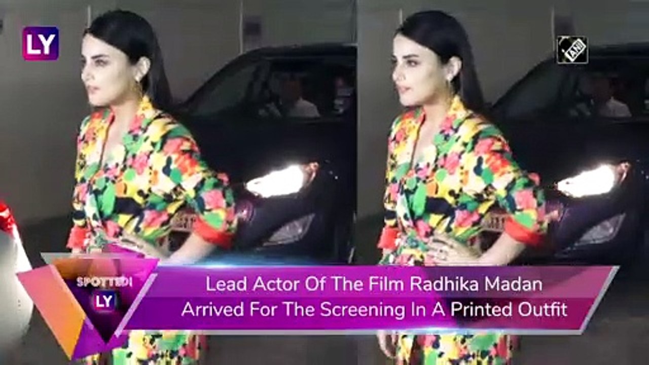 Varun Dhawan, Janhvi Kapoor, Mouni Roy, Sanya Malhotra & Others Seen In The City I Celebs Spotted