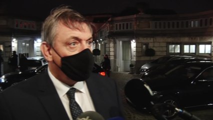 La Flandre ferme les lieux culturels et interdit tout événement