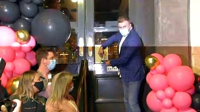 Melbourne businesses reopen as lockdown ends