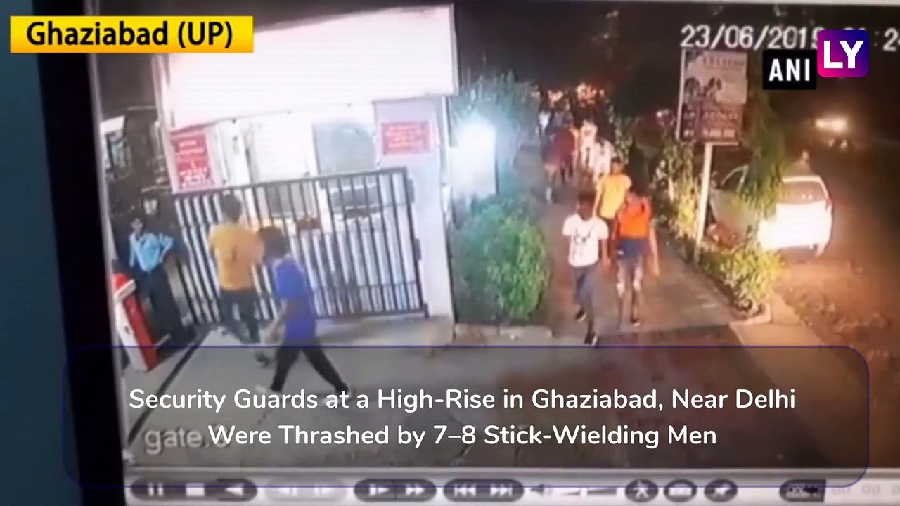 Ghaziabad: Youth Attack Security Guards Over Car Parking Dispute, FIR Registered