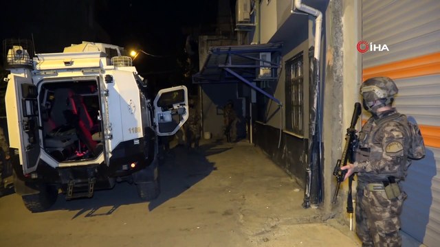 Uyuşturucu tacirlerine şafak operasyonu: 36 gözaltı kararı