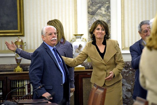 Federico a las 7: Las presiones de Dolores Delgado para la renovación de la Fiscalía