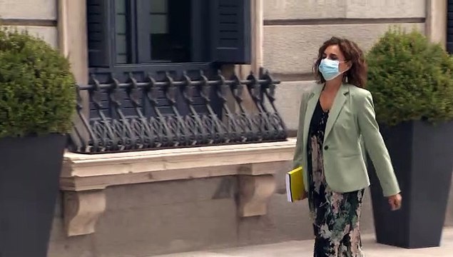 La ministra de Hacienda, María Jesús Montero, entrega los Presupuestos Generales del Estado al Congreso de los Diputados