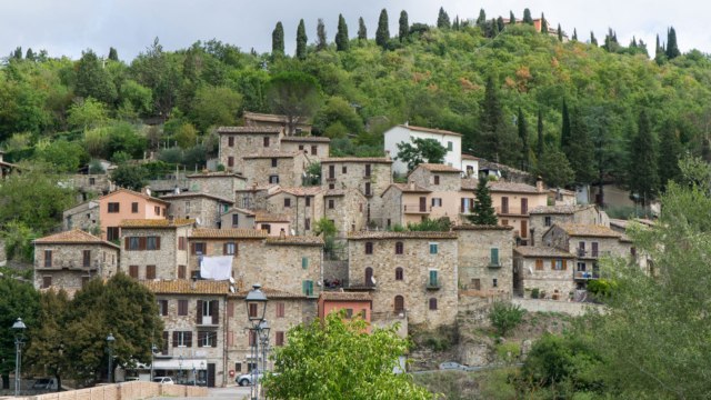 You Could Buy a €1 House Near Some of Sicily's Best Vineyards