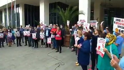 DİSK'ten hastane önünde açıklama: İktidar sağlık çalışanlarının sesini duymalı