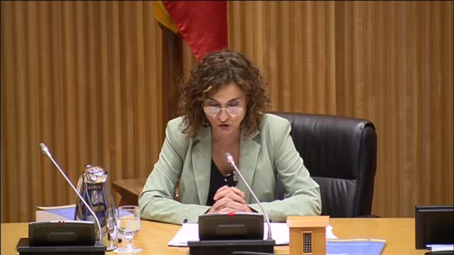 Los PGE destinarán 300 millones de euros para la equiparación de los permisos de maternidad para ambos progenitores