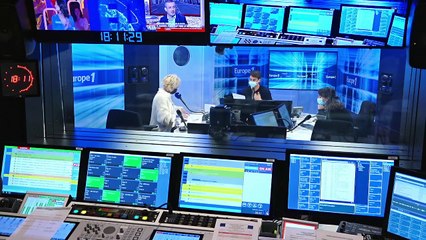 Cinq "gilets jaunes" jugés pour une intrusion au ministère de Griveaux