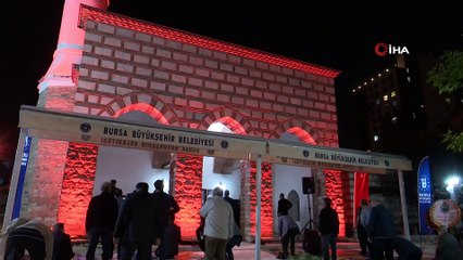 Bursa'da 600 yıllık camii küllerinden doğdu