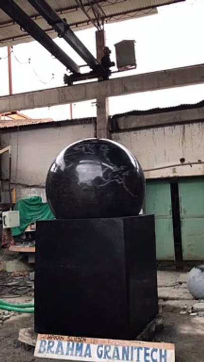 granite sphere fountain,black granite water ball fountain,fountain ball,black granite globe