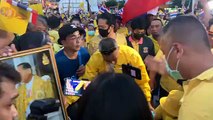 28-10-2563 กลุ่มคนเสื้อเหลืองรวมตัวแสดงจุดยืนปกป้องสถาบัน ที่วงเวียนใหญ่ #ข่าวสด