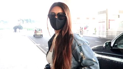 Gorgeous Ileana D'Cruz spotted at Mumbai airport | FilmiBeat