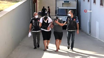 Otomobilde uyuşturucuyla yakalanan 2 kişi tutuklandı