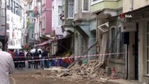 Beyoğlu'nda 3 katlı metruk bir binadan çökme meydana geldi. Ekipler bölgede geniş güvenlik önlemleri aldı. Olay yerinde belediye ekiplerinin çalışmaları sürüyor.