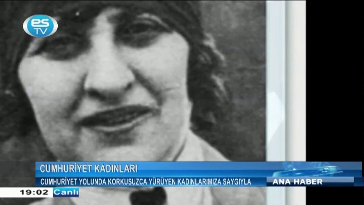 Cumhuriyet yolunda korkusuzca yürüyen kadınlarımıza saygıyla