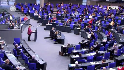 Virus: Merkel met en garde contre "les mensonges et la désinformation"