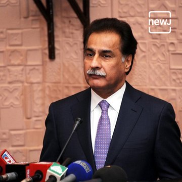 'Pakistani Army Chief Gen Bajwa's Legs Were Shaking As He Feared An Indian Attack': Pakistan MP