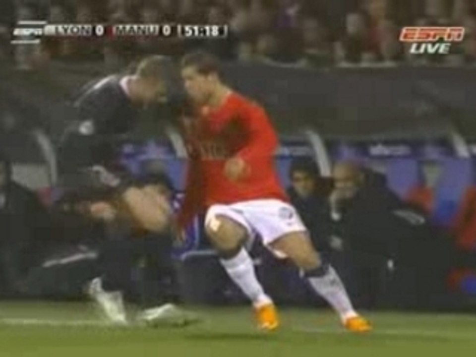 Ronaldo petit pont et roulette vs Lyon