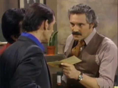 Barney Miller S1/E11 - Escape Artist Hal Linden ~ Max Gail ~ Gregory Sierra ~ Ron Glass ~ Roscoe Lee Browne