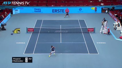 Medvedev comeback seals place in Vienna Open quarters