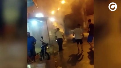Ônibus pega fogo em Nova Rosa da Penha 2, em Cariacica