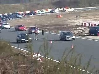 super 5 gtx 1700t vs r11 1400t