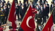 Cumhuriyet Bayramı Törenleri Anıtkabir'de Başladı