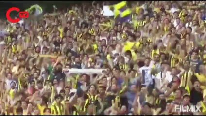 Fenerbahçe TV sunucusu Dilay Kemer yaşamını yitirdi