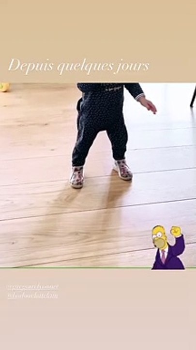 Maggy, la fille d'Alizée, fait ses premiers pas sur Instagram. Le 30 octobre 2020.