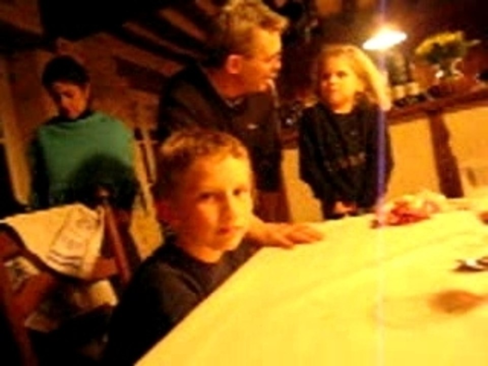 Camille filme corentin