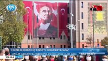 CHP’liler Cumhuriyet Bayramı nedeniyle Atatürk anıtına çelenk sundu