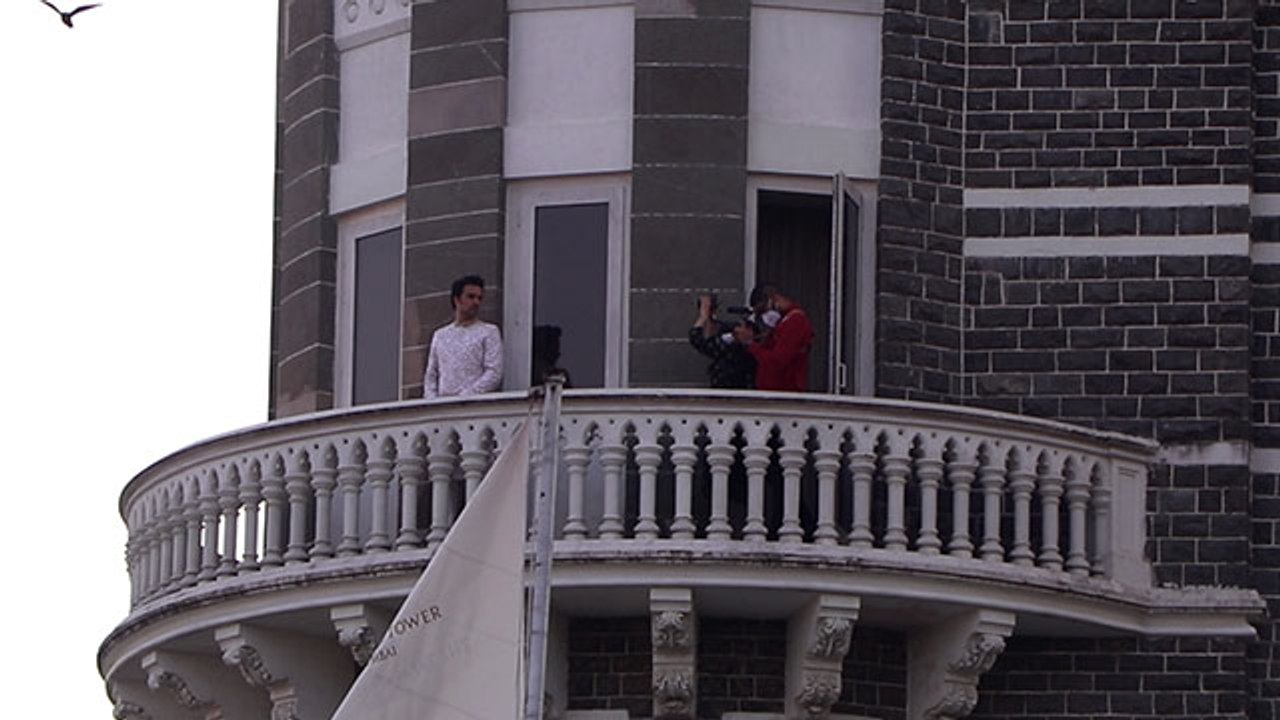 Kajal Aggarwal के पति Gautam Kitchlu ने करवाया फोटोशूट; Watch Video | FilmiBeat