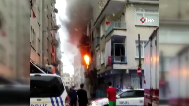 İstanbul’da evini ateşe veren madde bağımlısı şahıs yakalandı