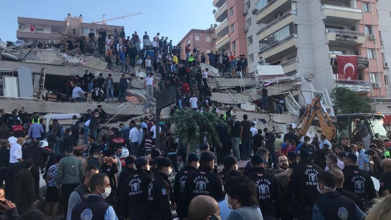 İzmir'de korkunç manzara: Tam bir can pazarı yaşanıyor...