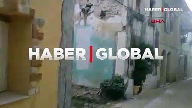 İzmir'deki deprem Sisam Adası'nda hasara yol açtı