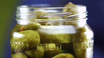 What's the Difference Between Dill Pickles and Sour Pickles?