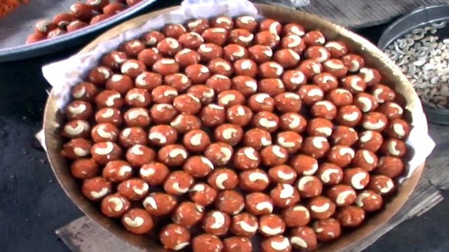 Bihar election: Political connection of 'Maner ke Laddu'