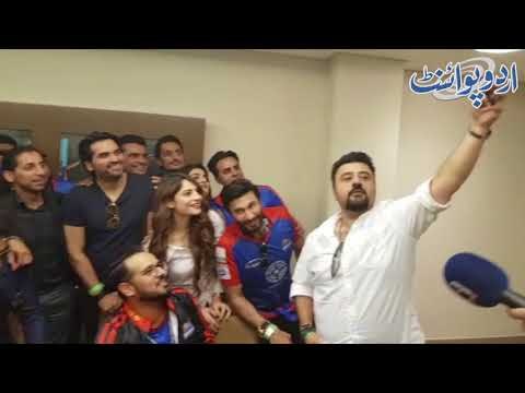 Pakistani Showbiz Stars Celebrating the Win of Karachi Kings at Dubai Stadium - PSL 3 @ UrduPoint