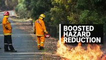 Bushfire royal commission's final report makes 80 recommendations