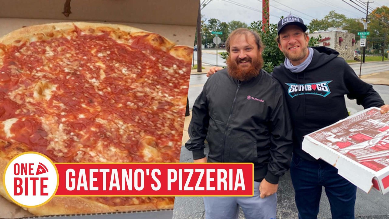 Barstool Pizza Review - Gaetano's Pizzeria (Clifton Heights, PA) presented by Mugsy Jeans