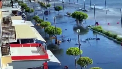 El terremoto de 6,6 en el Egeo deja ya 17 muertos en Turquía, dos más en Grecia