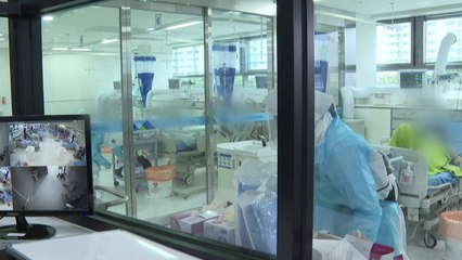 신규 확진 127명...주말 '핼러윈·단풍철' 확산 고비 / YTN