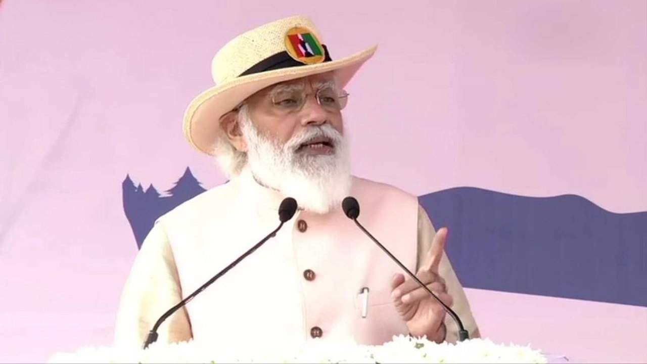 PM recites Subramania Bharati's poem from Statue of Unity