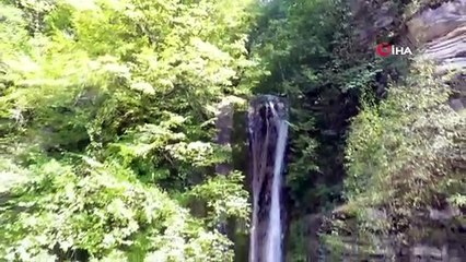 Video herunterladen: Sinop’ta sonbaharda renk cümbüşü