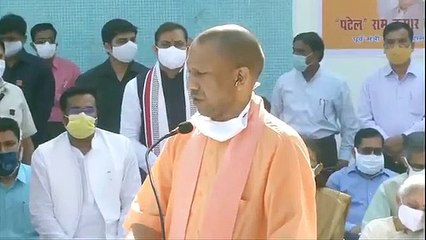 CM योगी ने UP राजभवन में किया सरदार पटेल की प्रतिमा का अनावरण