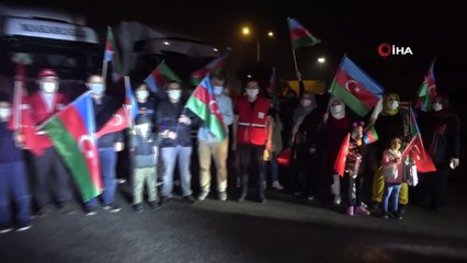 Türkiye’den Azerbaycan’a 11 tır yardım