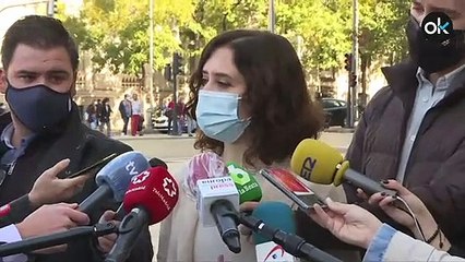 Ayuso critica que «todo el mundo opine» sobre las medidas: «Lo que hacemos es confundir a los ciudadanos»
