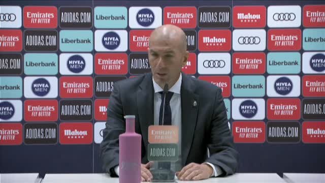 Zidane: Es una victoria con cuatro goles, hay que estar contentos